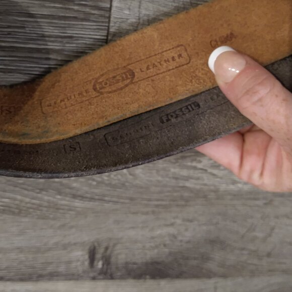 BUNDLE: Fossil Woman\'s Genuine Leather Belts